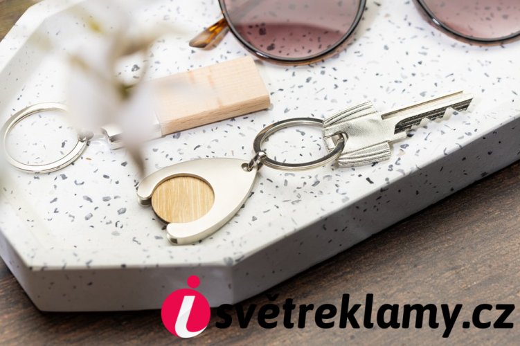 Zoinc přívěšek na klíče z RPU se žetonem na vozíku