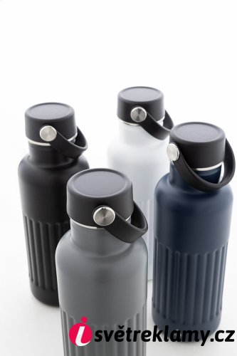 Streaky Go izolovaná láhev