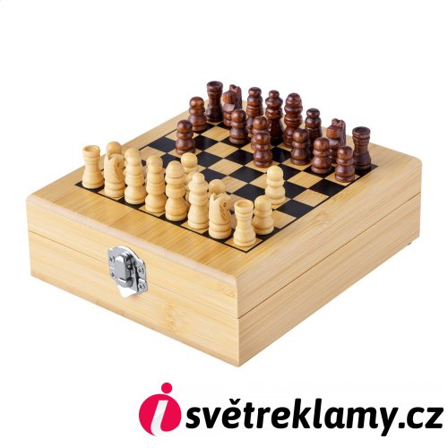 Kaspar šachy se sadou na víno