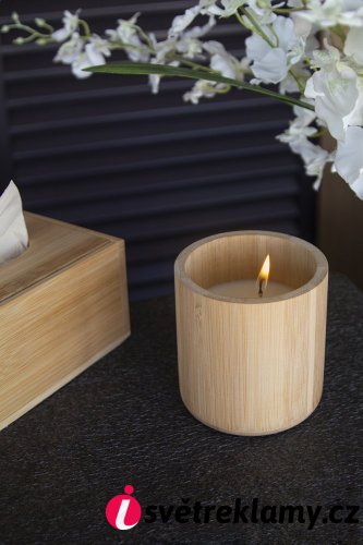 Takebo svíčka v bambusu
