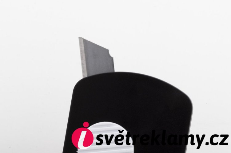 Parcelo přívěšek na klíče s nožíkem na papír