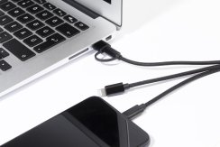 Rafob nabíjecí kabel s přívěškem na klíče