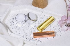 Cuboris Shine balzám na rty