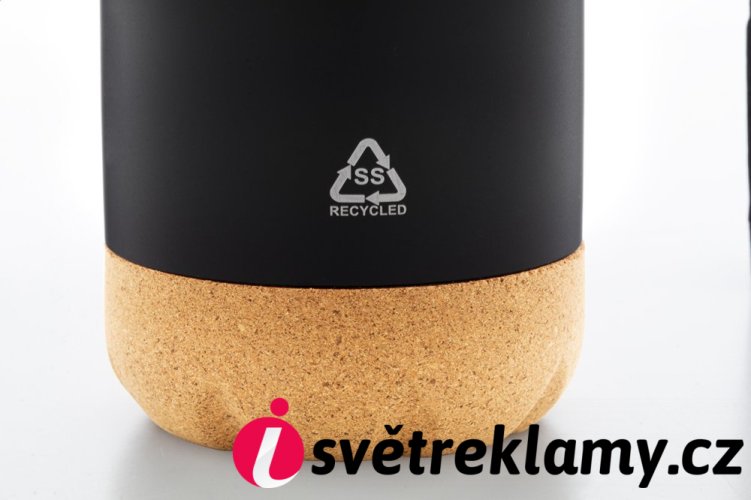 Recouver izolovaná láhev