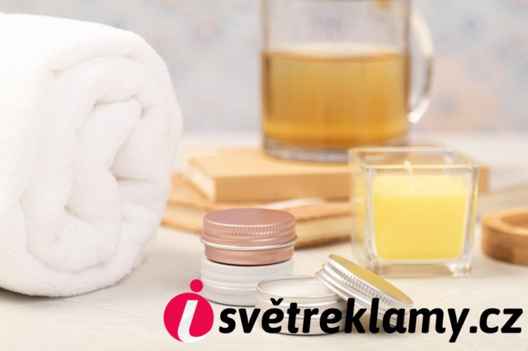 Contor balzám na rty